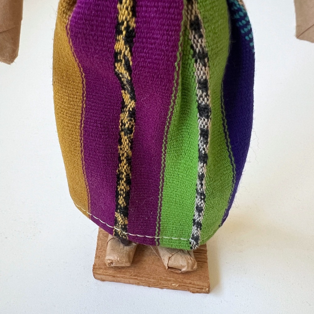 Vintage Guatemalan Folk Art Mother Baby Doll Basket Handmade 9.5" - Picture 7 of 14